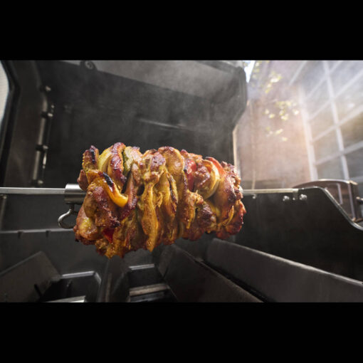 otáčací špíz na grile Weber Spirit E-310